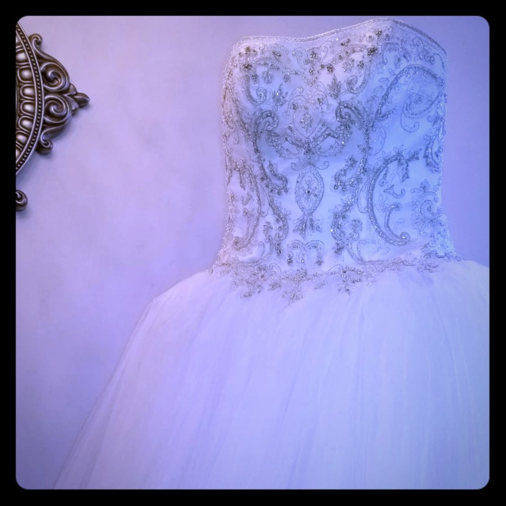 Luxury Pearl Beaded Wedding Dress